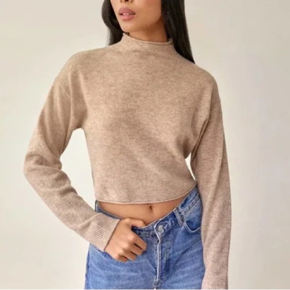 Reformation Cropped Cashmere Turtleneck Size S